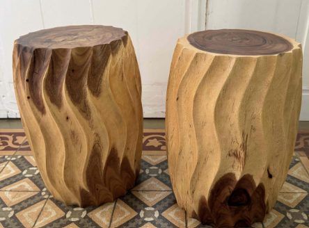 Pareja de taburetes de madera de acacia, Viridian
