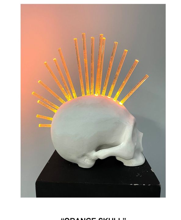 Orange Skull, Jacinto de Manuel